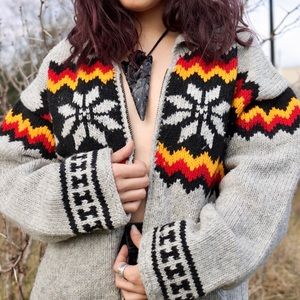 Vintage Gray Tribal Western Knitted Sweater Jacket ❄️